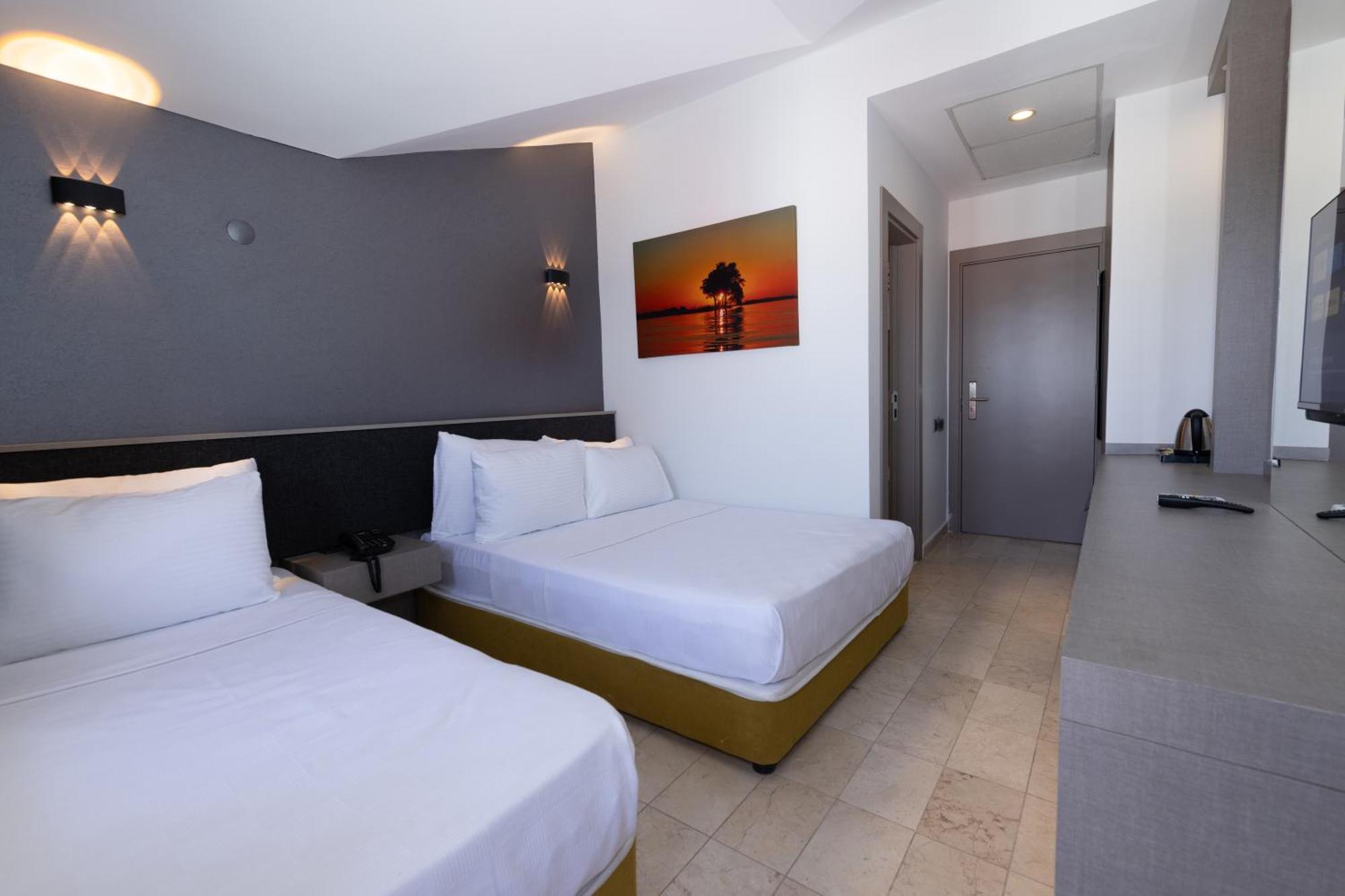 Three Points Hotel Beldibi  Esterno foto